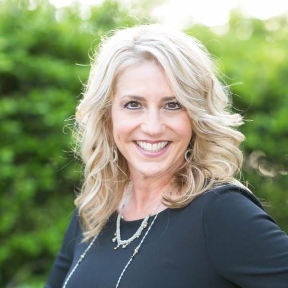 Meet your Posher, Kimberly - Picture 1 of 1